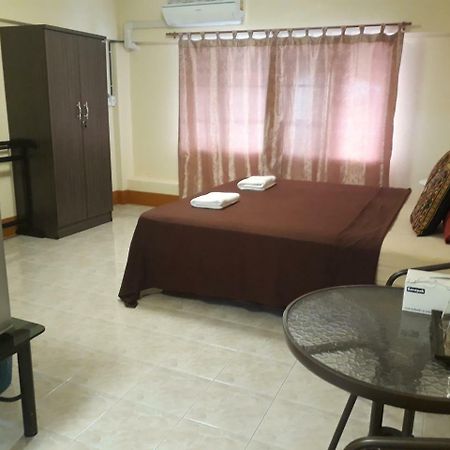Relax Inn Бан-Пе Экстерьер фото