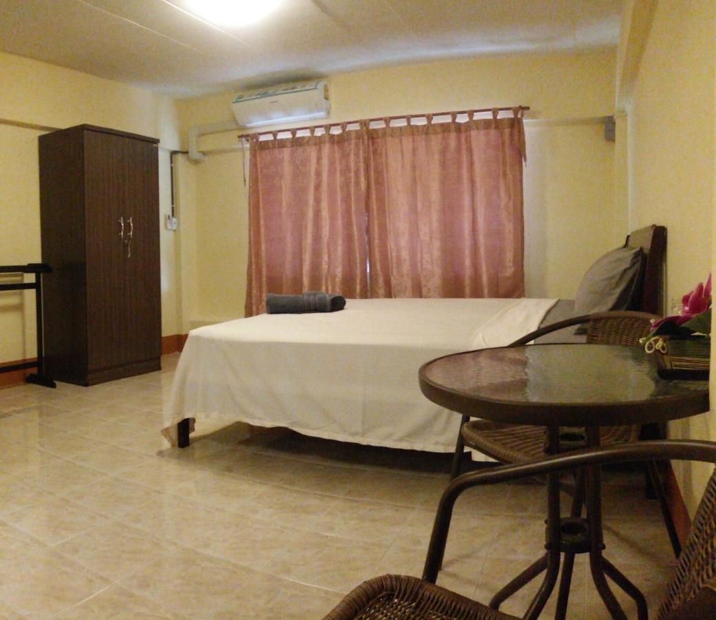 Relax Inn Бан-Пе Экстерьер фото